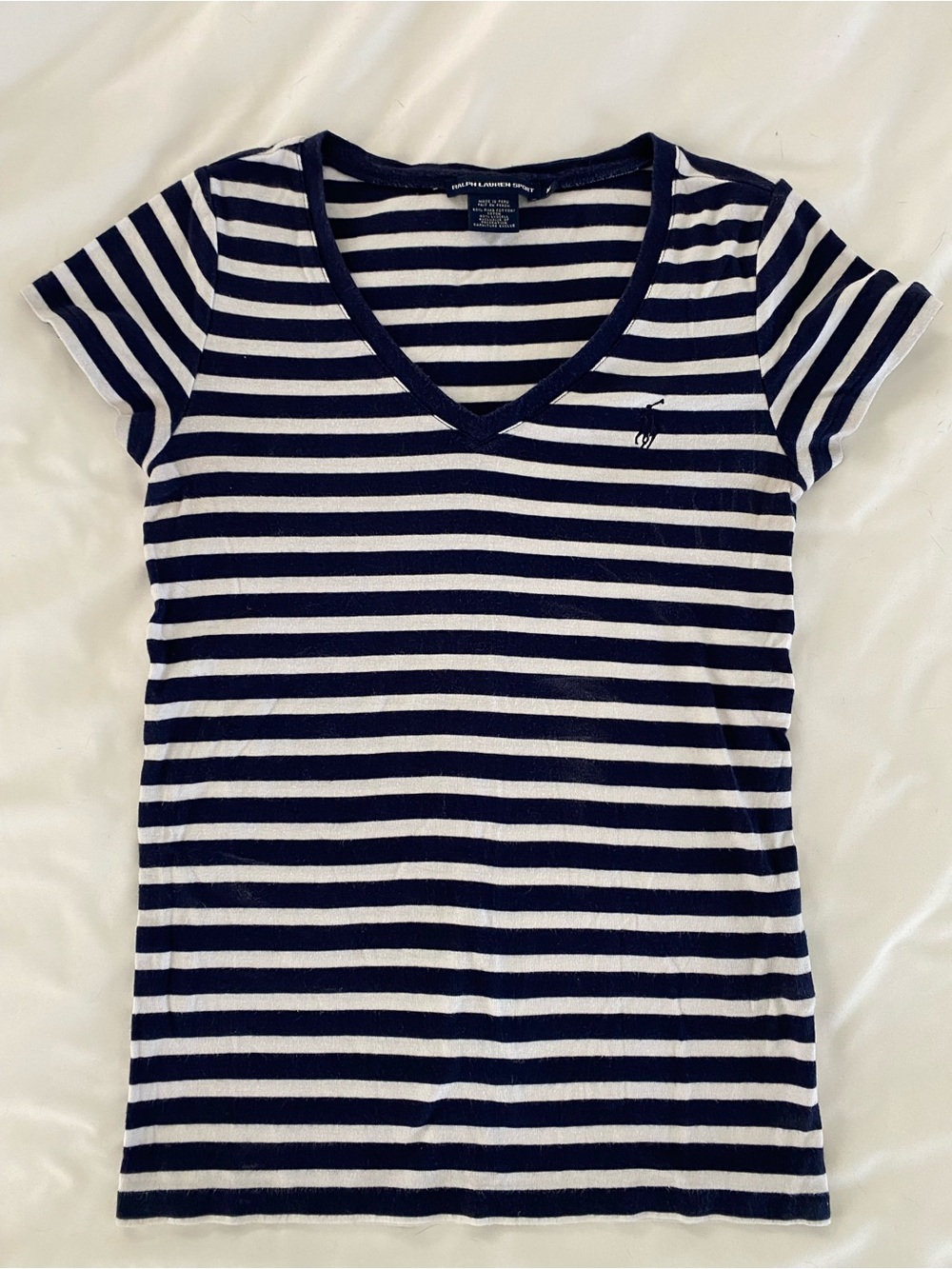 Ralph Lauren Navy and White Striped V-Neck Tee Women’s Size M